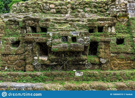 Lamanai Archaeological Reserve Mayan Ruins Jaguar Temple Belize Stock