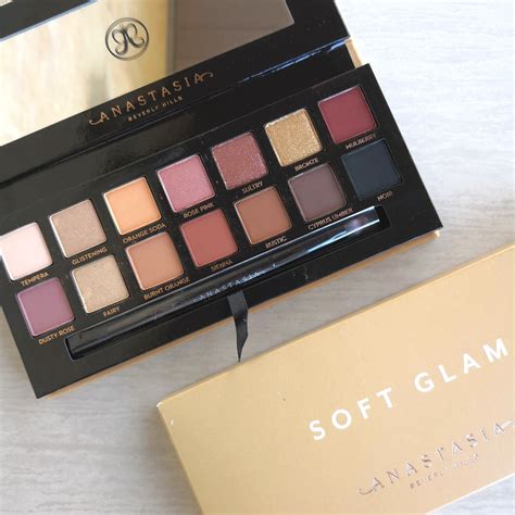 Anastasia Beverly Hills Soft Glam Eyeshadow Palette The Makeup Store Mnl