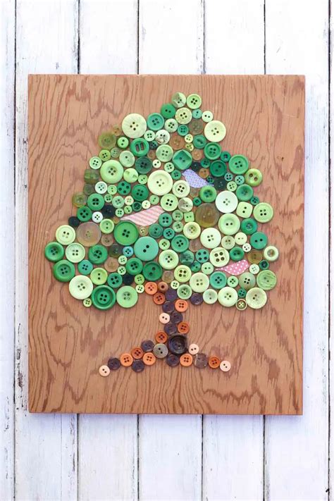 13 Cute And Easy Button Crafts For Kids And Adults Shelterness