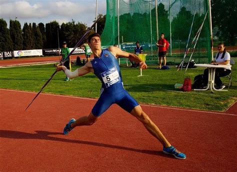 Atletismo El Increíble Récord De Odei Jainaga La Jabalina De España