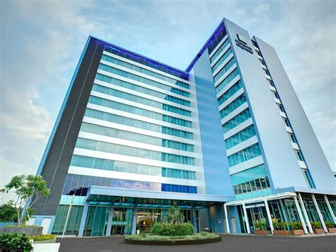 Holiday Inn Express Jakarta International Expo Hotel By Ihg