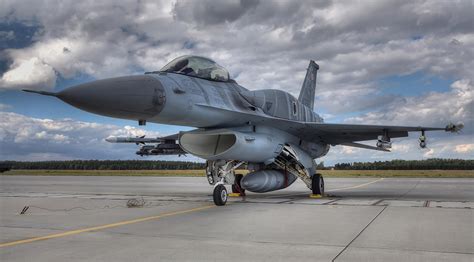 70,704 likes · 401 talking about this. f16 fighter jet | Cogsdill