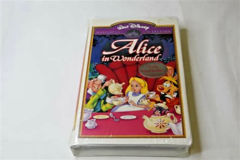 Alice In Wonderland Vhs Walt Disney Masterpiece Collection Clamshell