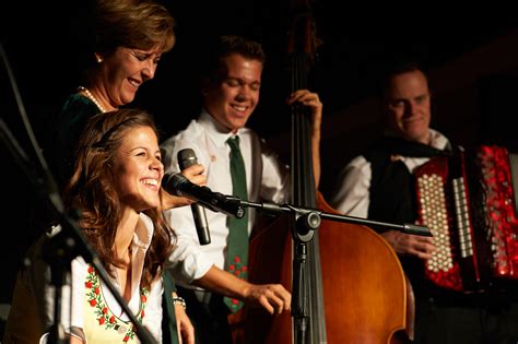 Hire Swiss Folk Group Traditional Swiss Music Swiss Folk Music