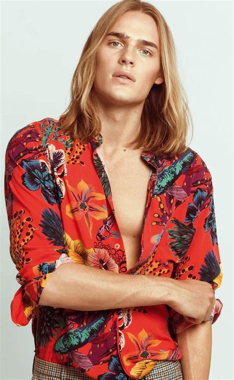 The best short hairstyle ideas straight from the runway. 24 Most Versatile Hairstyles For Men with Straight hair ...