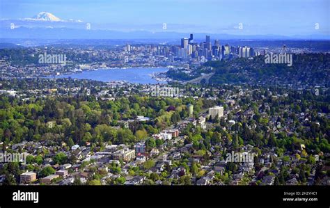 Aerial Views Of Seattle Washington Usaseattles Skyline And Mt