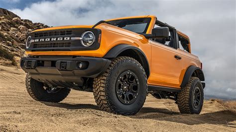 2021 Ford Broncos Sasquatch Pack Goes After The Jeep Wrangler Willys