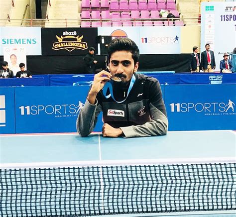 Tt Sathiyan Becomes First Indian To Break Into Top 25 Rediff Sports