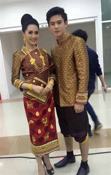 Proud To Be Lao ພູມໃຈໃນຄວາມເປັນລາວ With Images Laos Clothing Laos Wedding Traditional Outfits