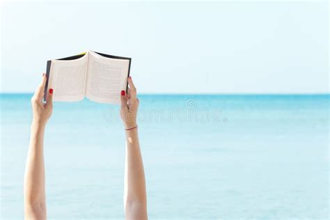 Reading On Beach Stock Image Image Of Freedom Scene 151920631