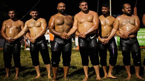 Turkey Oil Wrestling Festival See Fascinating Photos From St