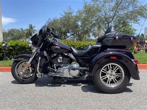 Pre Owned 2014 Harley Davidson Trike Tri Glide Ultra Classic Flhtcutg