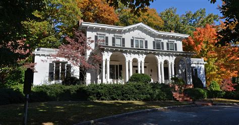 Gary Player group buys Greenville's historic Beattie House