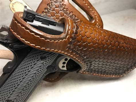 Handmade 1911 Leather Holster With Thumb Strap