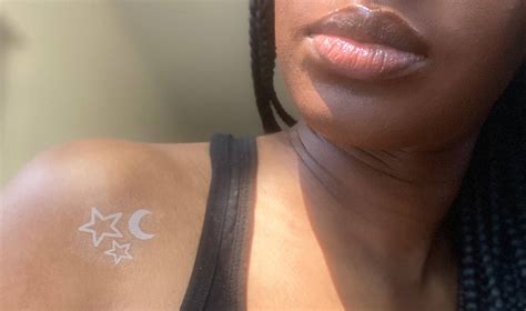 The Difference Between White Ink Tattoos On Light And Dark Skin Powered By L Oréal