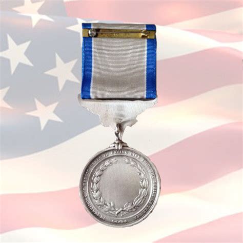 Us Coast Guard Silver Lifesaving Bravery Medal Order Military