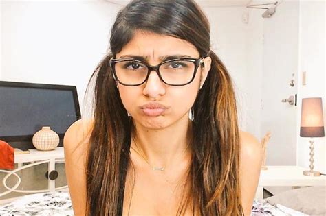 Mia Khalifa The No Sex Star On Pornhub Sparks Middle East Twitter War