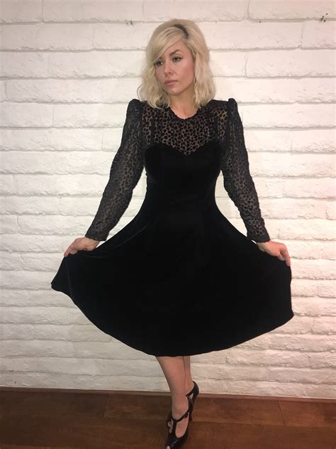 Vintage Niki Sweetheart Neckline Black Velvet Cocktail Dress A Line Sheer Sleeves Polk A