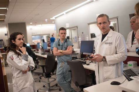 University Of Chicago Trauma Center Opens In Hyde Park Wgn Tv