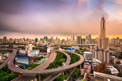 Visita la capital de tailandia con esta guía indispensable. Fondos de Pantalla Bangkok Tailandia Casa Rascacielos Carreteras Ciudades descargar imagenes