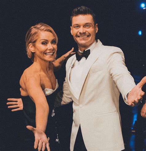 Ryan Seacrest Biography Age Height Net Worth And Wife The Viral Newj