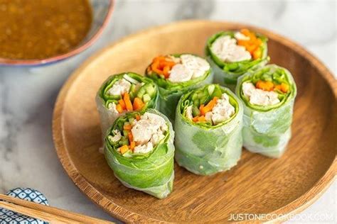 I know i'm not the only one who has gone through this, so i thought i'd finally say it publicly after 3 years of blogging. Chicken Spring Rolls バンバンジーの生春巻き • Just One Cookbook