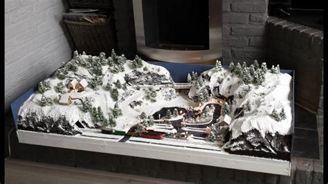 Small Christmas Winter Diorama With Minitrix Model Train N Gauge 1