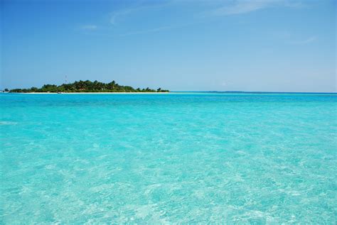 Maldives Island With Gorgeous Turquoise Water Althams Travel