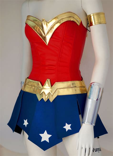 Wonder Woman Costume Cosplay Comic Con Halloween In 2020 Wonder Woman