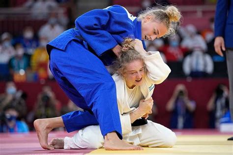 “モデル柔道家”ビロディド、涙の銅メダル 20歳世界女王がウクライナ女子初の快挙 相撲・格闘技 スポーツブル スポブル