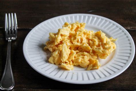 How To Make The Best Scrambled Eggs Thekittchen