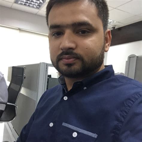 Ammad Qureshi Assistant Manager Calltronics Du Authorized