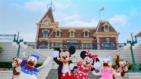 Hong Kong Disneyland Theme Park Gets Ready To Reopen Friday