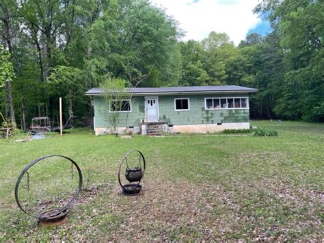 ABSOLUTE LIVE REAL ESTATE & PROPERTY AUCTION - ESTATE OF LYNN & REBECCA