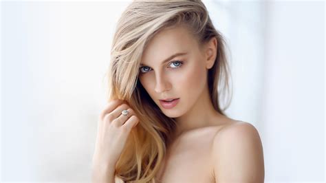 Blonde Girl Hairstyles Wallpapers Wallpaper Cave