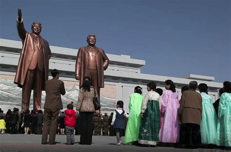 Fly the less-than-friendly skies with Air Koryo / Boing Boing