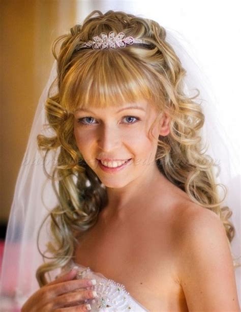 24 Stunning And Must Try Wedding Hairstyles Ideas For Brides Random Talks