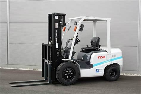 brand  ton tcm diesel forklift truck  isuzu engine