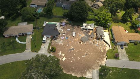 Florida Sinkhole That Swallowed Two Homes Stops Growing