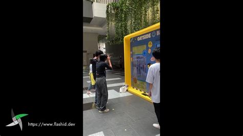 Oatside Bff Interactive Vending Machine Youtube