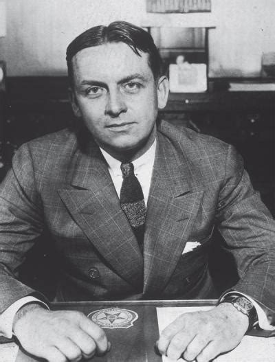 Eliot ness is also, the younger brother of the infamous rapper and actress, the lady of rage of the dogg pound. ELIOT NESS : L'incorruptible qui fit tomber Al Capone - Le Mauricien