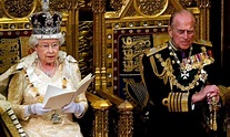 La Reina Isabel II de Gran Bretaña y una fortuna de más de U$S 100 mil ...
