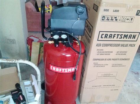 Craftsman 26 Gallon Air Compressor Incluye Kit De Herramient 99000