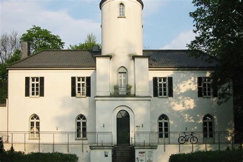 Haus in krefeld hüls günstig mieten. Haus Neuenhofen - Krefeld - ottenarchitekten