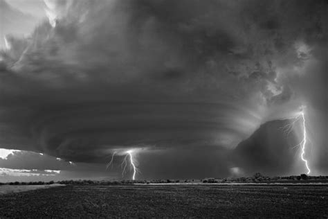 Breathtaking Photos That Capture The Terrible Beauty Of Big Storms