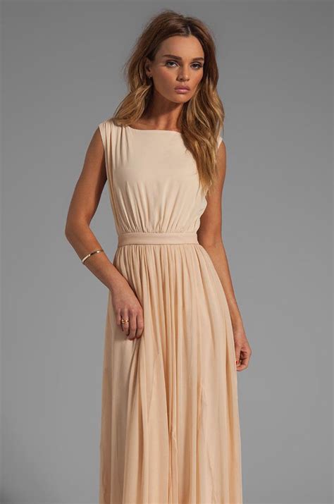 maxi dresses for wedding guest