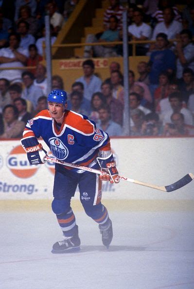 1988 Nhl Pictures And Photos Wayne Gretzky Edmonton Oilers Hockey