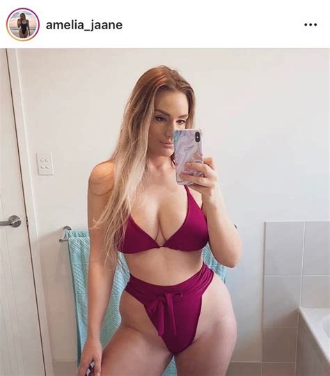 Hip dips are also known as violin hips and are most common on the 8 shape, a shape and x shape bodies (but can come on any body shape). Hip Dips by Annesthesia | Beautiful hips, Hips dips, Fashion