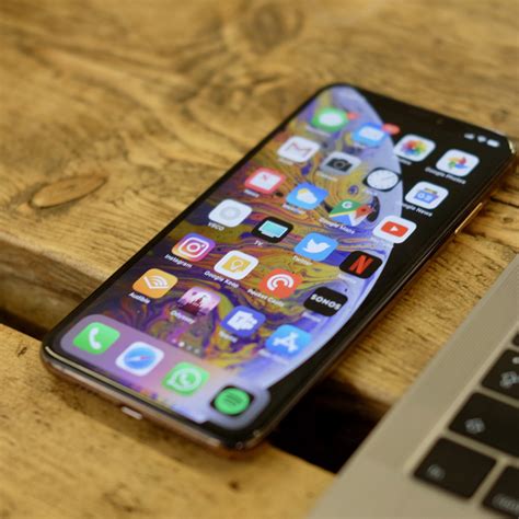 Apple Iphone Xs Max Phone Specification And Price Deep Specs
