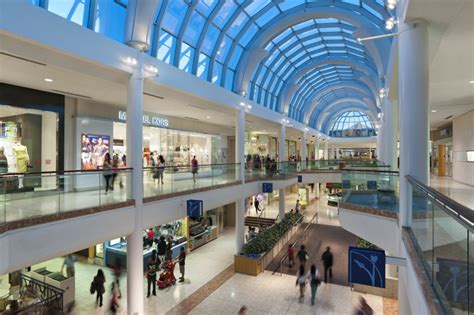 The Top Shopping Malls And Stores In Toronto